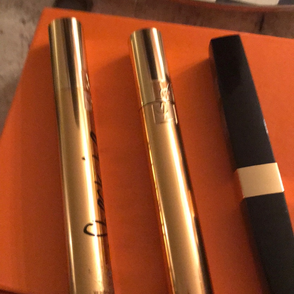 Great mascara by Chanel dark brown and 2 YSL.